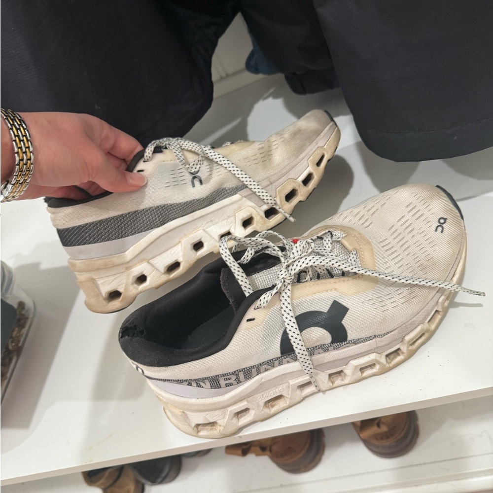 Oncloud Cloudmonster Size 7 - image 5